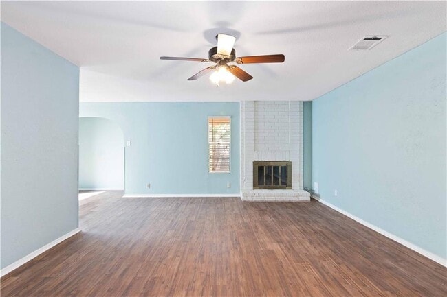 Foto del edificio - 5604 Palo Blanco Ct