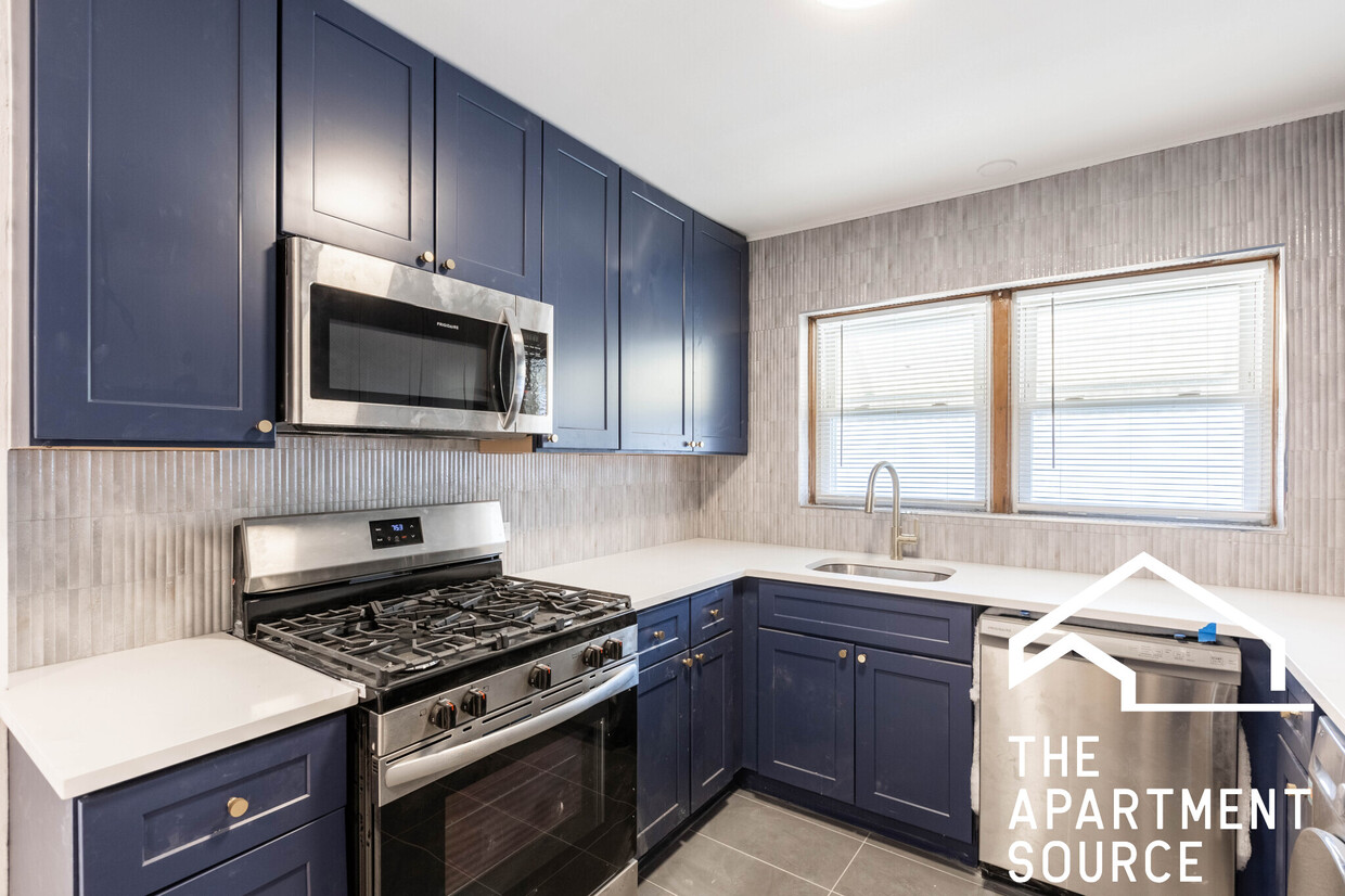 Foto principal - 4818 N Saint Louis Ave