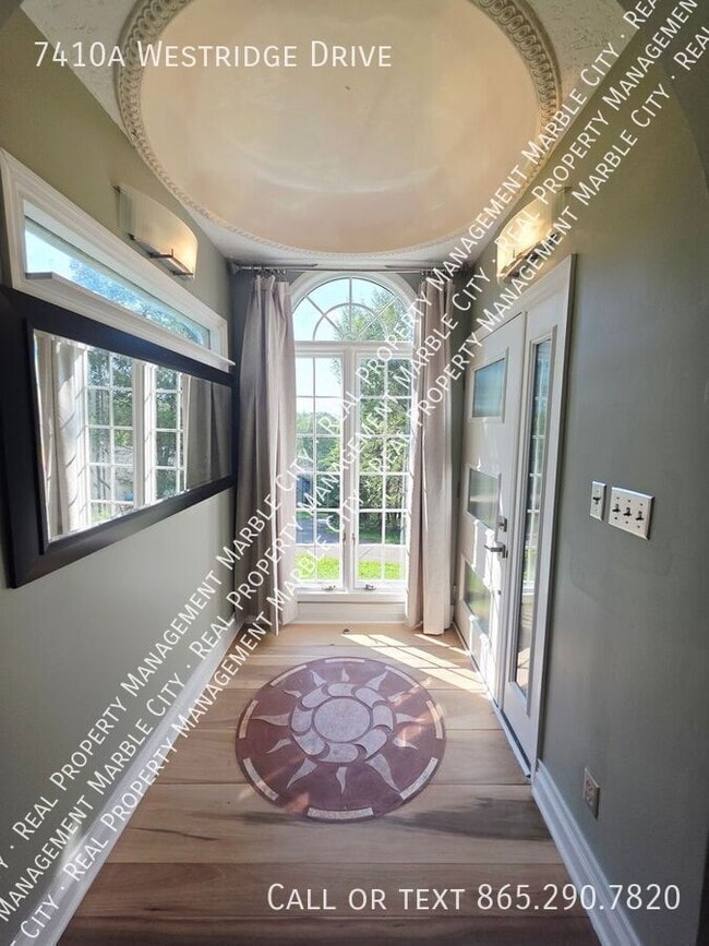 Building Photo - 7410a Westridge Drive-