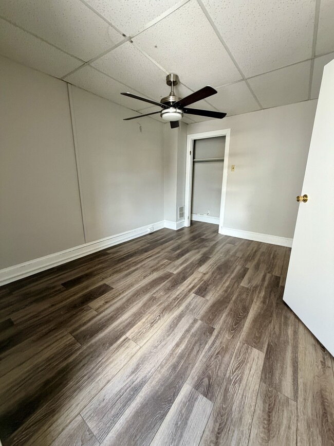 Building Photo - 4047 Sansom St