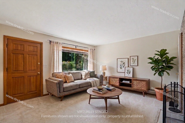 Building Photo - Charming 2-Bedroom Home in Desirable Woodstock Area – Pet Friendly!