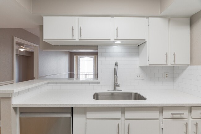 Building Photo - 4635 Wild Indigo St