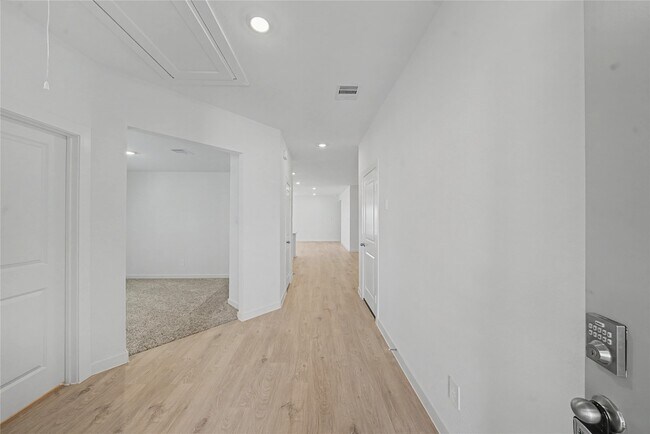 Building Photo - 31143 Warwick Coast Ct