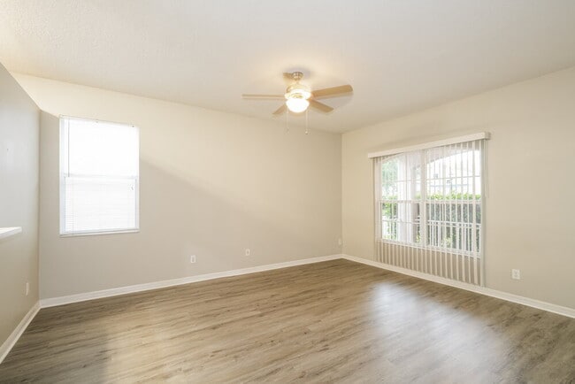 Building Photo - 15819 Stags Leap Dr