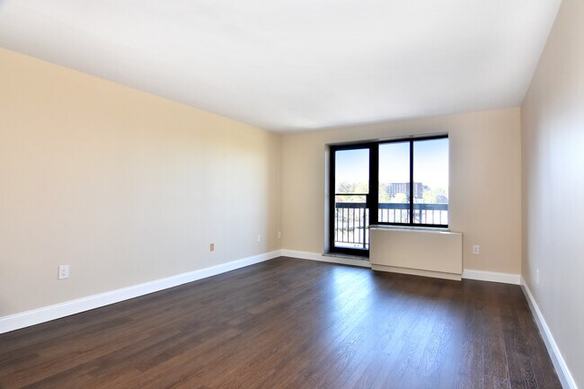 Living Room - 50 Columbus Ave