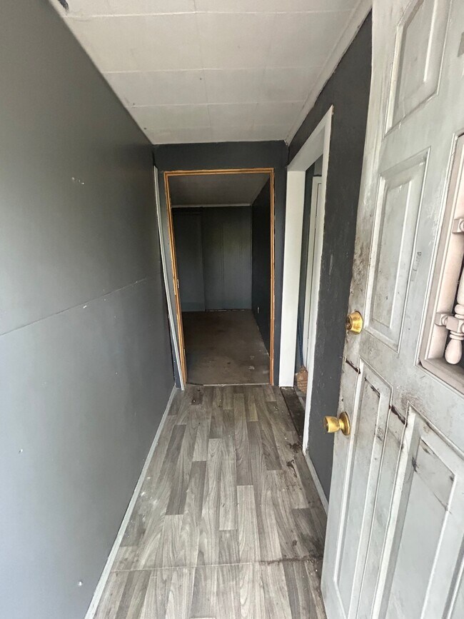 Foto del edificio - 2332 Renois Ln