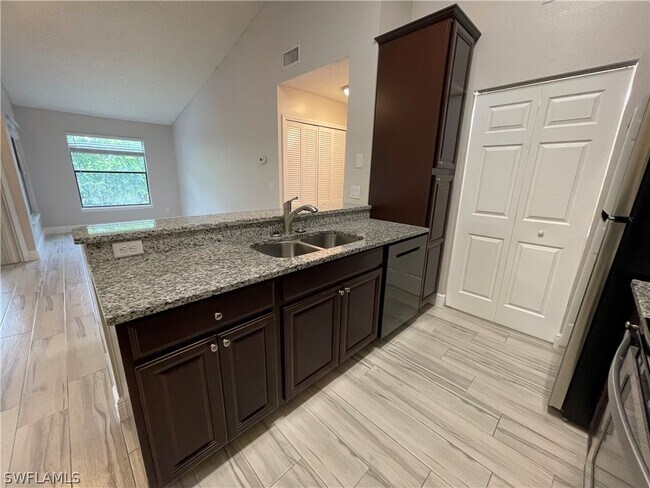 Building Photo - 2166 Arbour Walk Cir