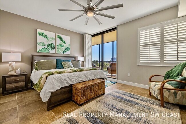 Foto del edificio - 5781 Cape Harbour Dr