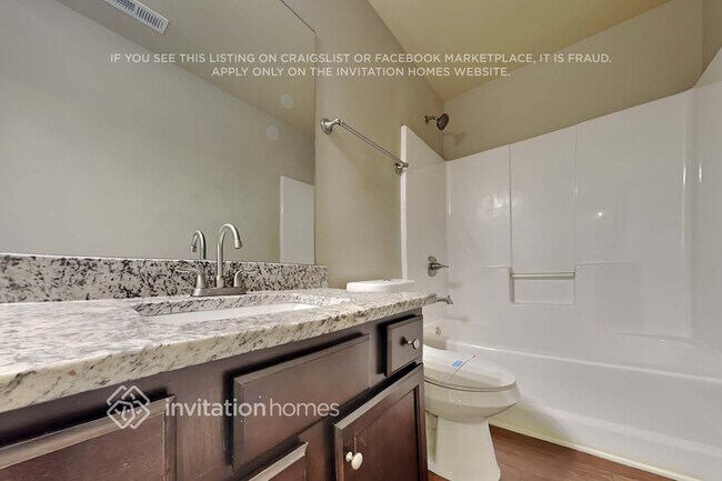 Foto del edificio - 224 Sableshire Way
