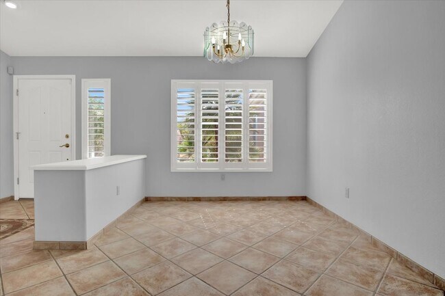 Building Photo - 10904 Black Ledge Ave