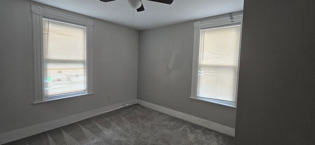 Building Photo - 280 Spruce St