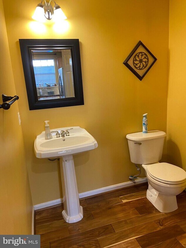 Foto principal - 21786 Oakville Terrace