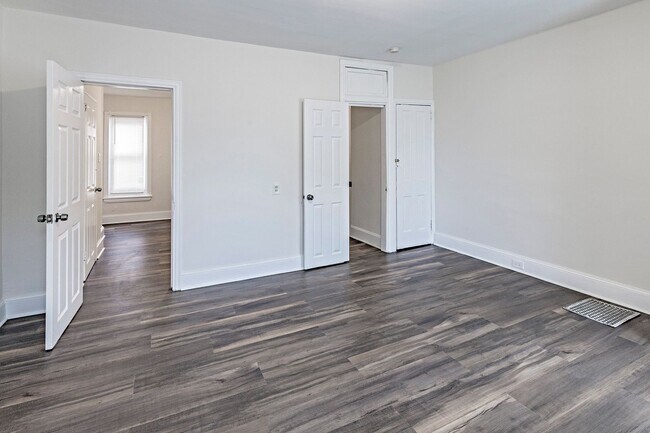 Foto del edificio - 3 bedroom, 1 bath updated home in The City...