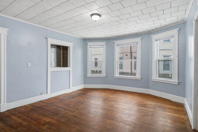 Building Photo - 64-64 Rowe Ave
