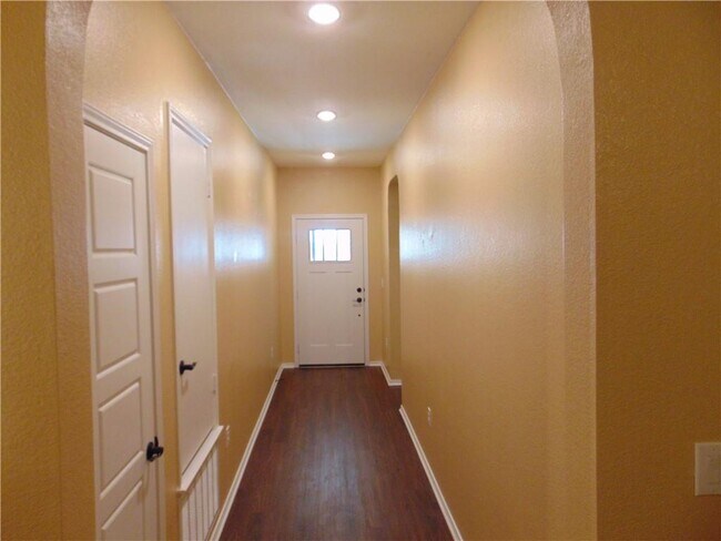 Foto del edificio - 6201 Conestoga Wagon Way