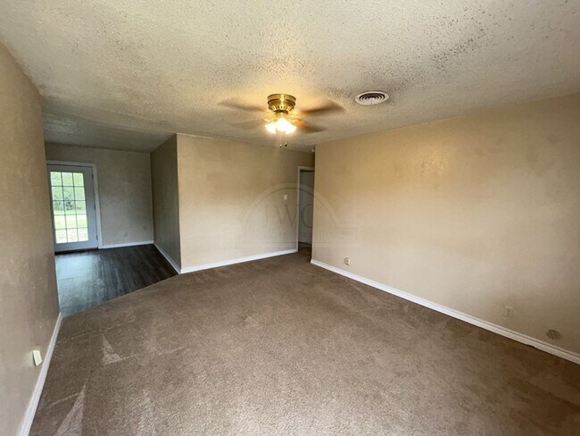 Foto del edificio - 510 N 24th St