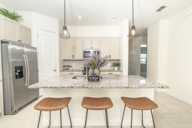 Foto del edificio - Dog-Friendly Laureate Park Home | 3 Bedrooms + Office Near Trails