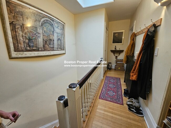 Building Photo - 429 Marlborough St