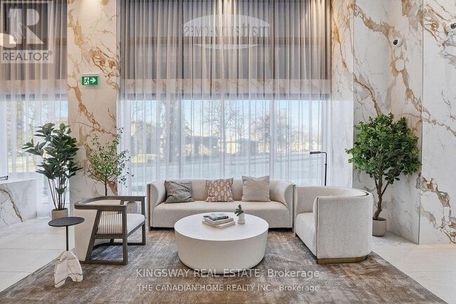 Building Photo - 2088 James St