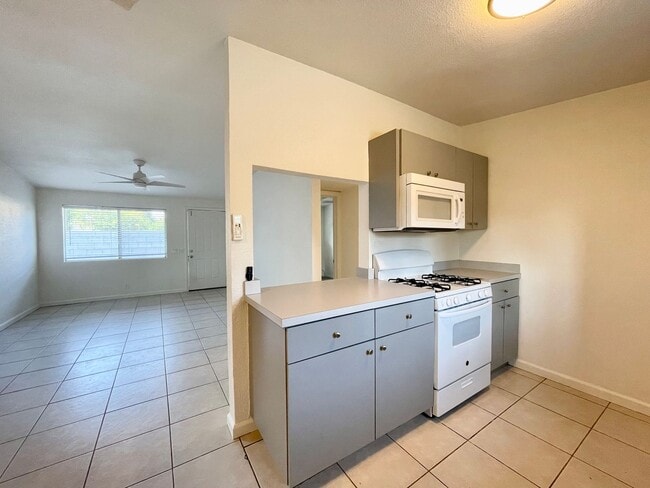 Foto del edificio - COMING SOON !1 Bedroom  / 1 Bathroom Condo in Cathedral City