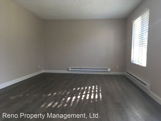 Building Photo - 2 br, 1 bath House - 3941 Clear Acre Ln # 234