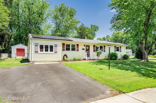 Foto del edificio - 6 Redwood Rd