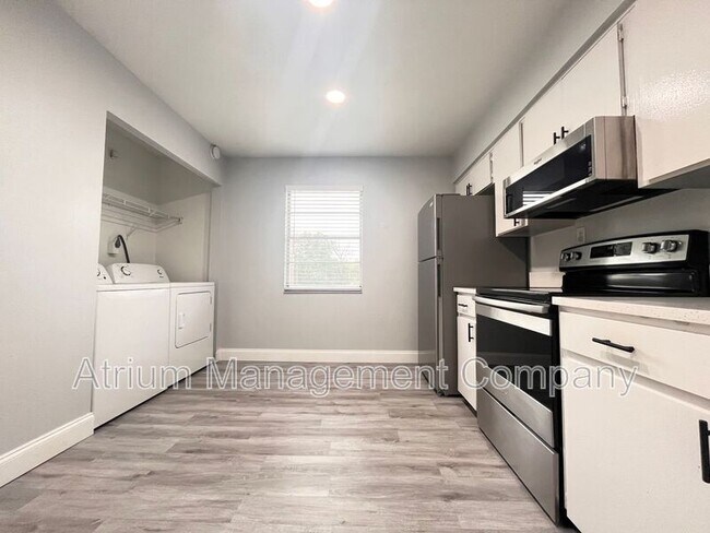 Foto del edificio - 5305 N Boulevard