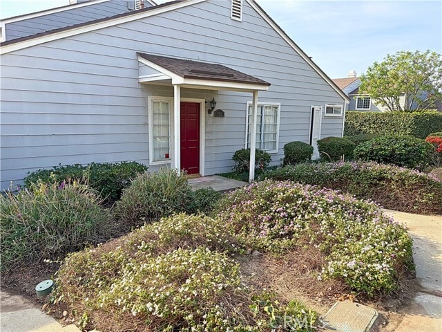 Foto del edificio - 1683 N Mountain Ave