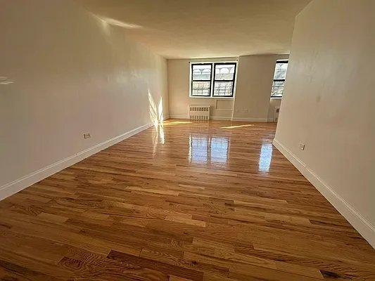 Building Photo - 1 bedroom in BRONX NY 10458