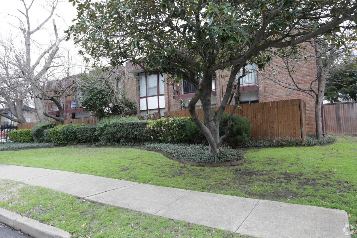 Canterbury Apartaments - Esperanza Sober Living Apartments