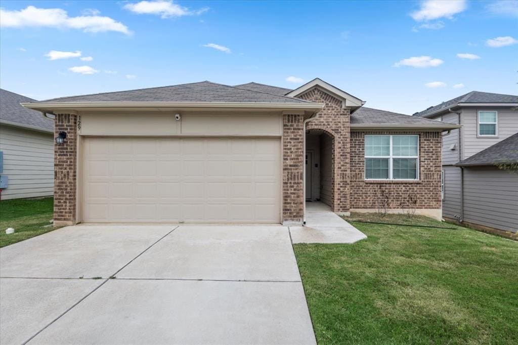 Foto principal - 129 Jubilee Dr