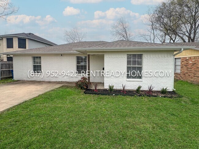 Building Photo - 349 Bass Rd