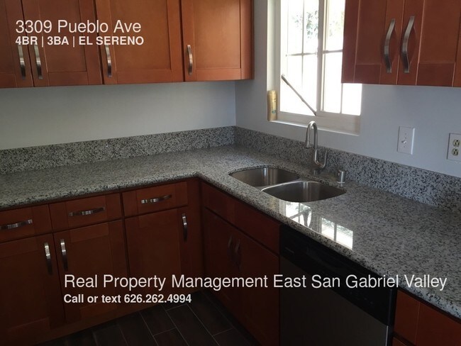 Foto del edificio - 3309 Pueblo Ave