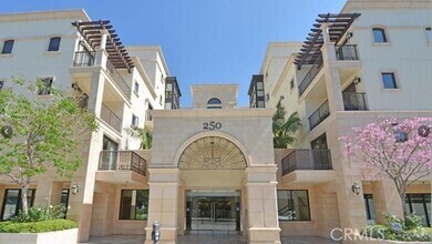 Building Photo - 250 S De Lacey Ave