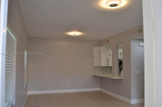 Building Photo - 2336 Anchor Ct