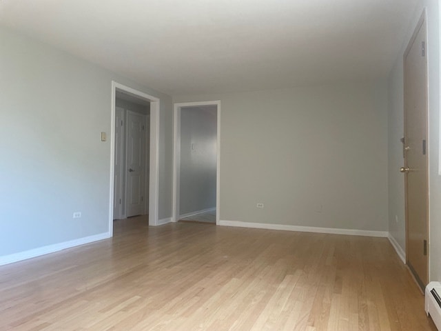 Building Photo - 6022 N Avondale Ave