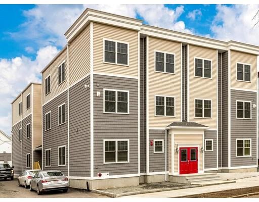 Primary Photo - 73 N Common St
