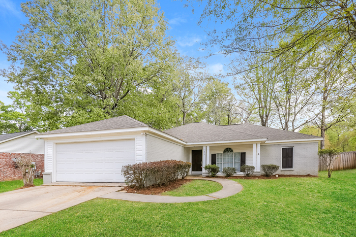 Foto principal - Inviting Home in Flowood, MS