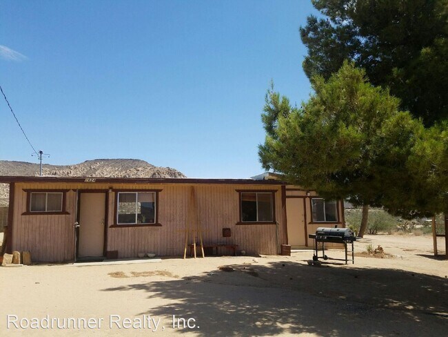 Building Photo - 2 br, 1 bath House - 2624 Acacia Avenue