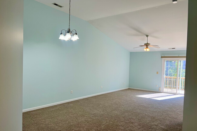 Building Photo - 6219 Michelas Bay Ln
