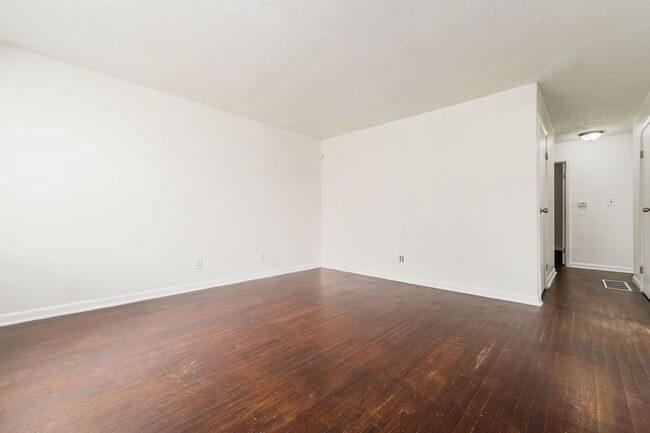 Building Photo - Nice Ranch Home with Basement!