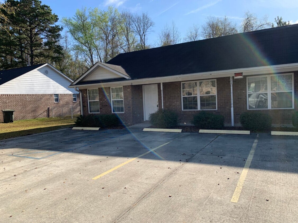 Primary Photo - Duplex for Rent
