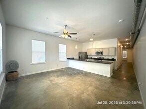 Building Photo - 78 N Rembert St