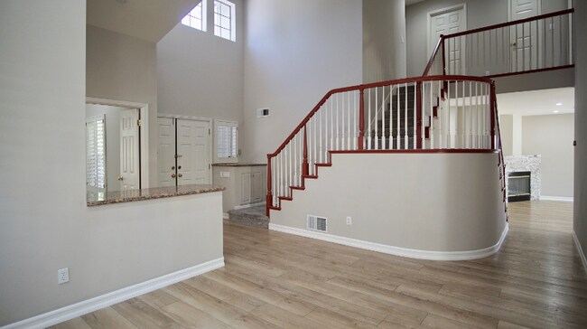Building Photo - 6129 Yeadon Way