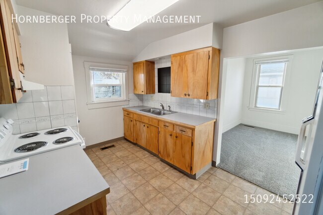 Building Photo - 531 S Scott St