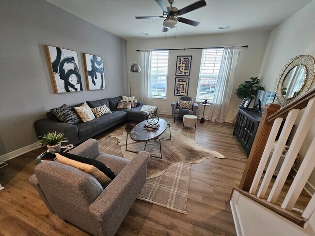 Foto del edificio - 6122 Cleburne Ct