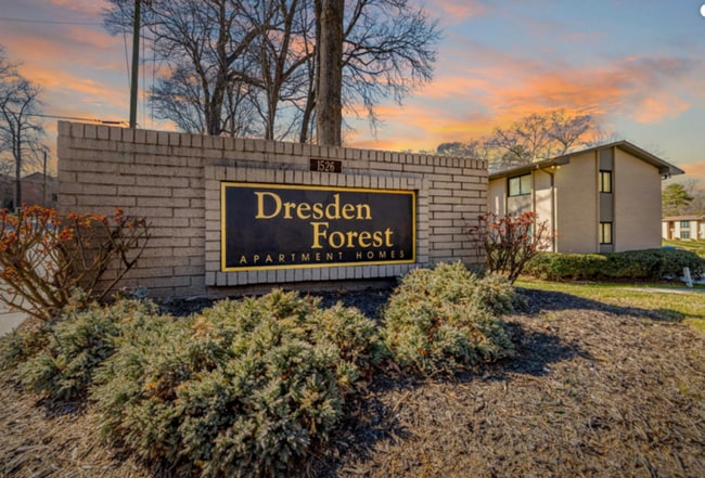 Building Photo - Upgraded 2-Bedroom Premium Apartment in Brookhaven | 838 SF