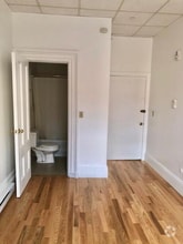 Building Photo - 410 Beacon St