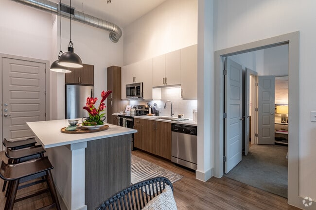 Interior Photo - Augusta Flats