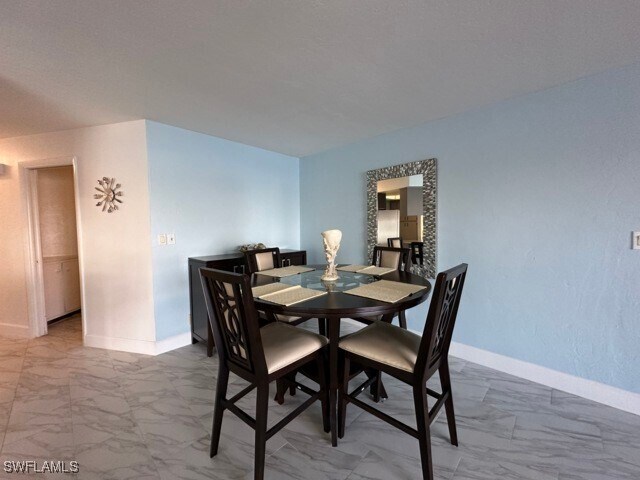 Foto del edificio - 3065 50th Ln SW